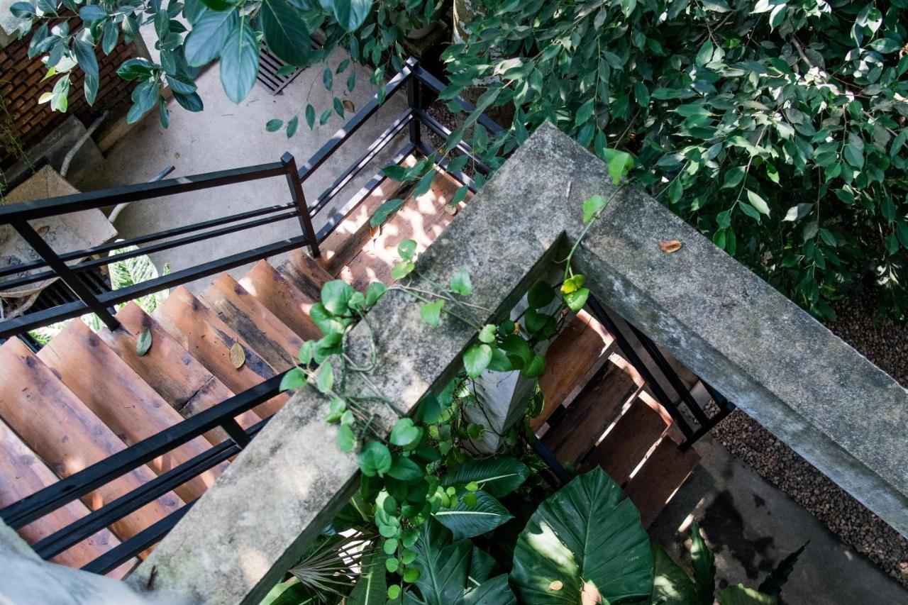 Serene Villa Dickwella Exterior photo
